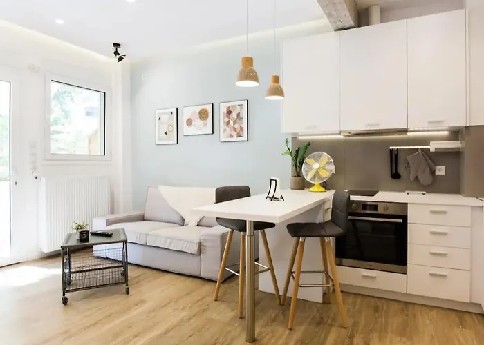 Ferienwohnung New! Special Opening Price, Fast Wi-Fi Athen