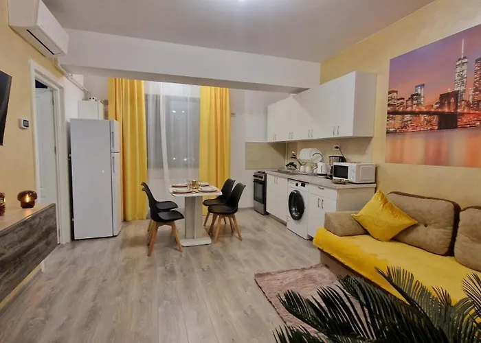 City Glow Deluxe Apartment Palas Iasi