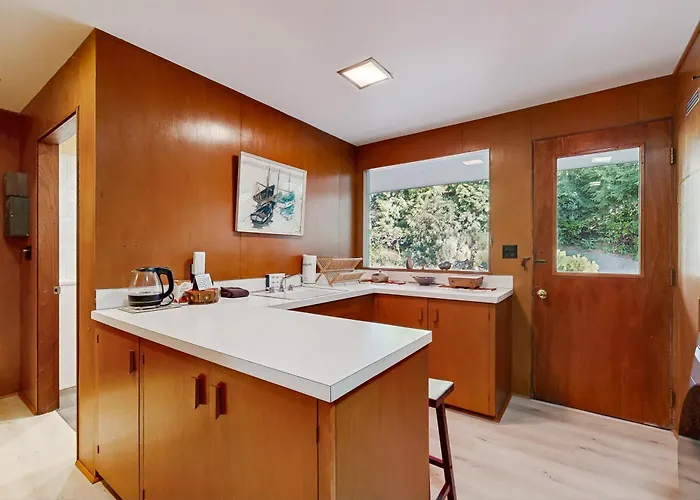 Forest Hideaway Portland