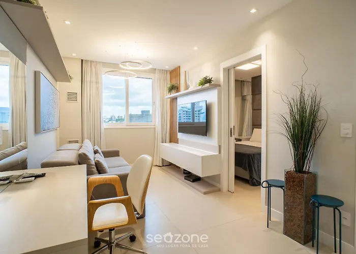 Condominio Com Piscina No Centro De Floripa - Cjos Florianópolis