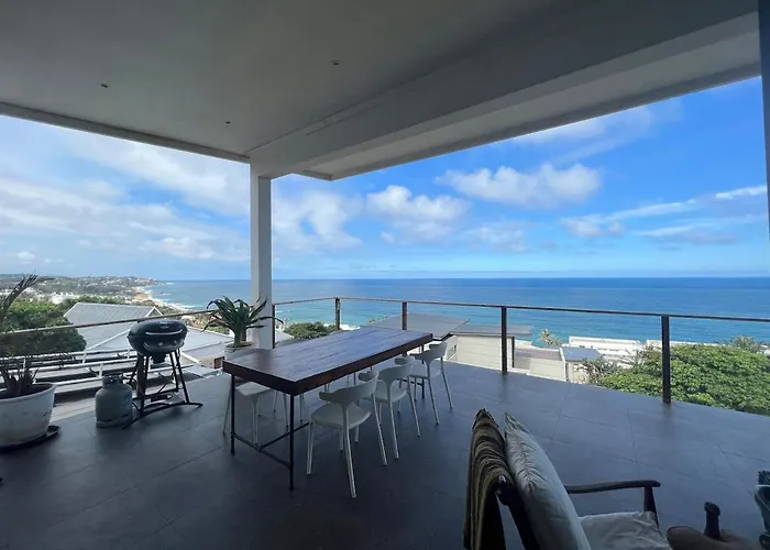 Breathtaking Apartment On The Hill In Ballito