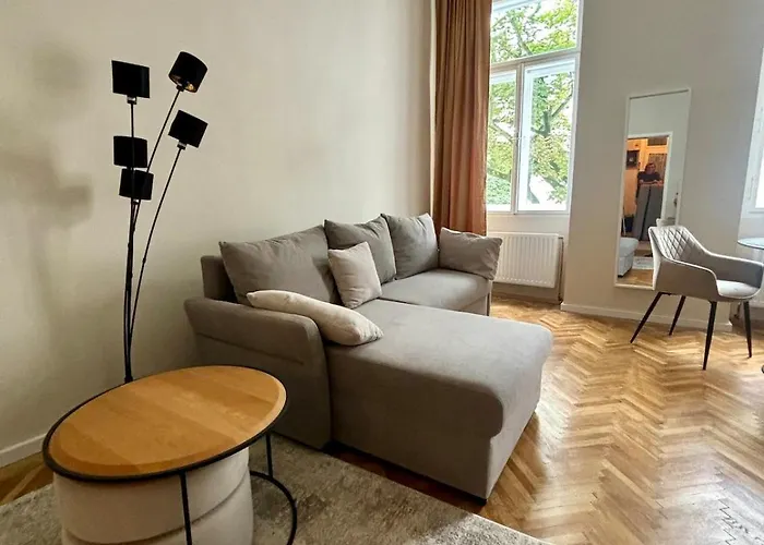 Modern Central Apartment Wien