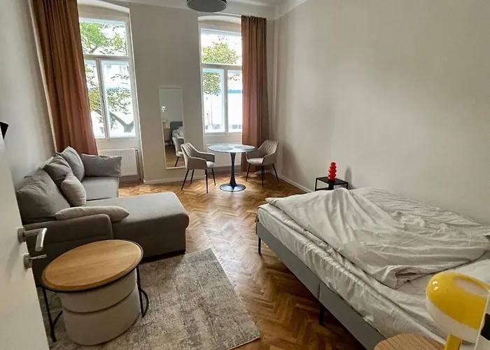 Modern Central Apartment Wien