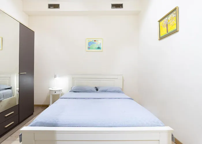 Cozy Brick Style Studio N N Tbilisi