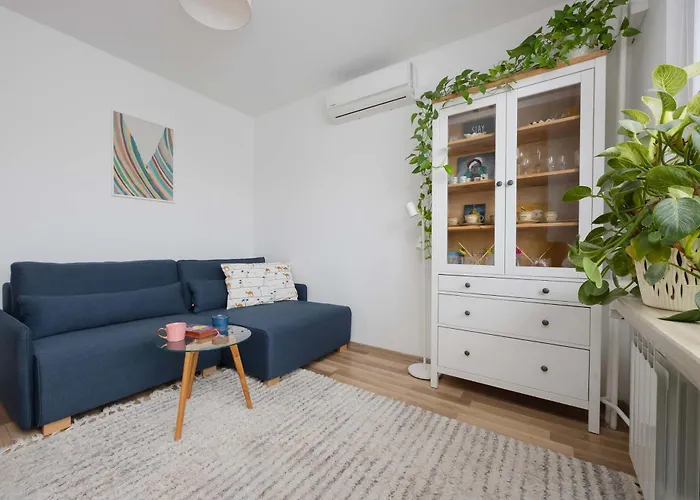 Family Apartment With Air Conditioning And Children'S Room By Noclegi Renters Warschau
