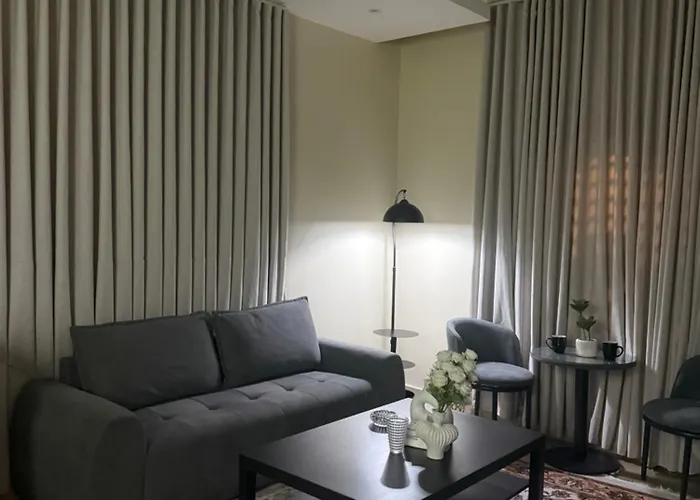 شقه فندقيه بصاله وغرفة نوم انيقه Elegant Hotel-Style Apartment With A Living Room And One Bedroom Medina