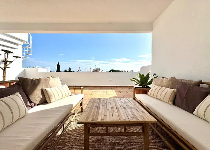 El Paraiso Penthouse 3 Terraces, Panoramic Views Estepona