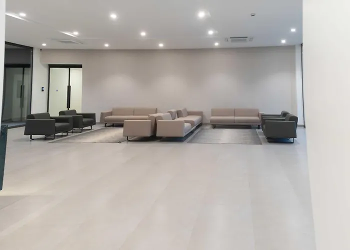 Newest Bantree Studio Apartment - Airport Residential Akkra