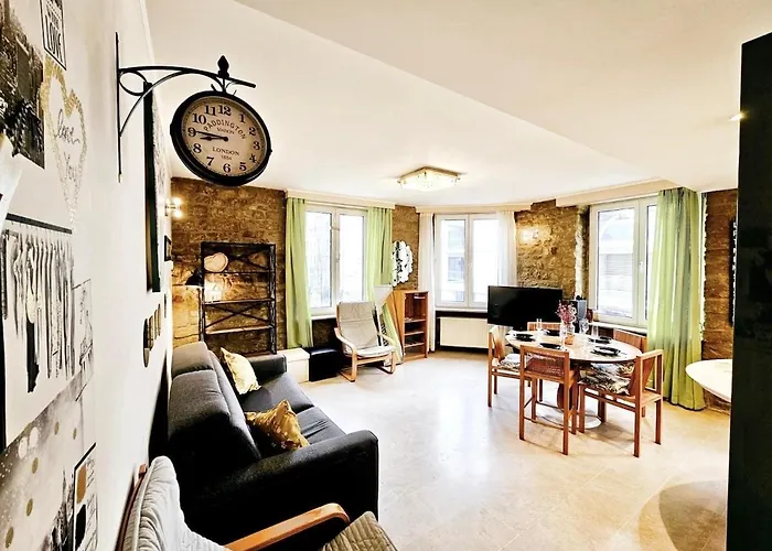 Easy Living 1Br Apartment Near Luxembourg Station