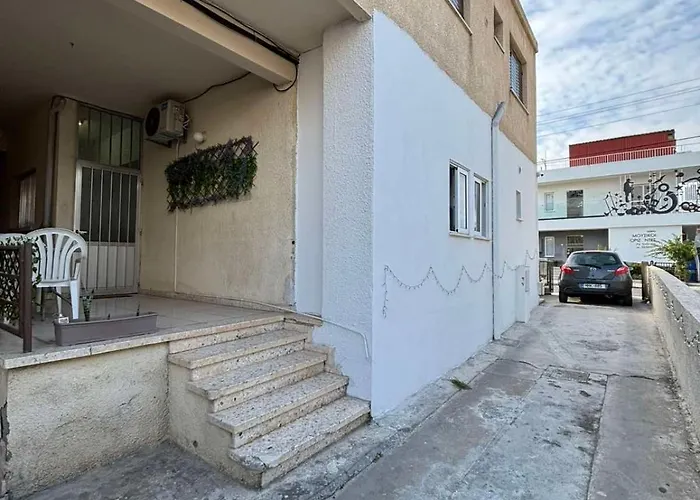 Coast & City Apartment Limassol