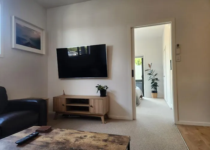 Ferienwohnung Self-Contained Flat With Private Entrance And Yard Lake Hawea
