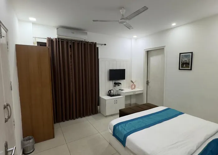 Happy Feet Boutique Homestay Dehradun