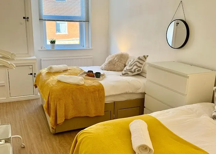 Ferienwohnung Charming 6 Bed Flat In Bedminster - Sleeps 8 Bristol