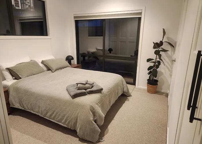 Ferienwohnung Self-Contained Flat With Private Entrance And Yard Lake Hawea