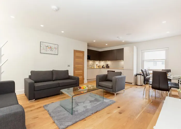 Bnbnova - 2Br2Ba By Bloomsbury London