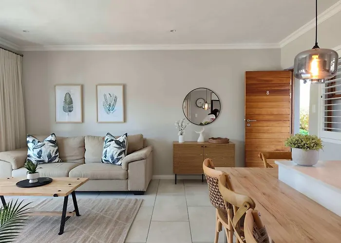 The Whale Tale - 2Bd Pool & 800M To Solar Beach Plettenberg Bay