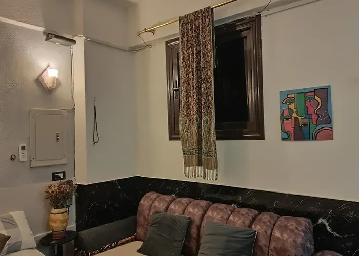 Bastet Glow Artistic Studio In Zamalek Kairo