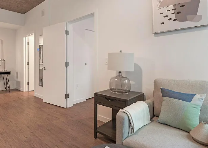 Landing Amazing 1Bd Game Room Courtyard Seattle