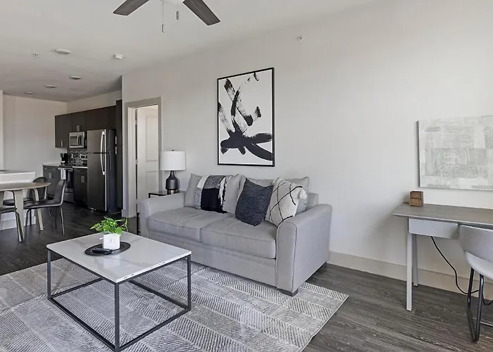 Landing Incredible 2Bd Gym Pool Dallas