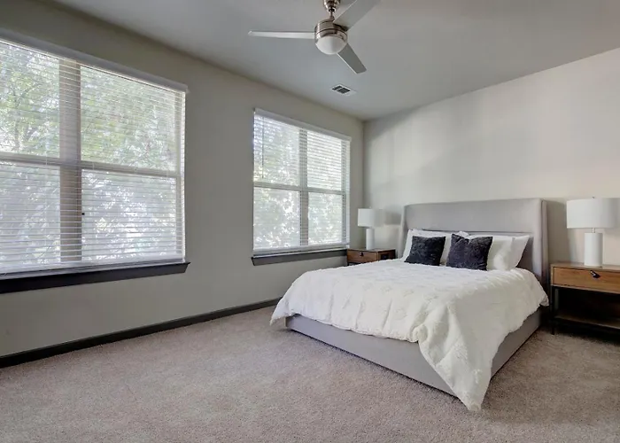 Landing Chic 2Bd Gym Courtyard San Antonio