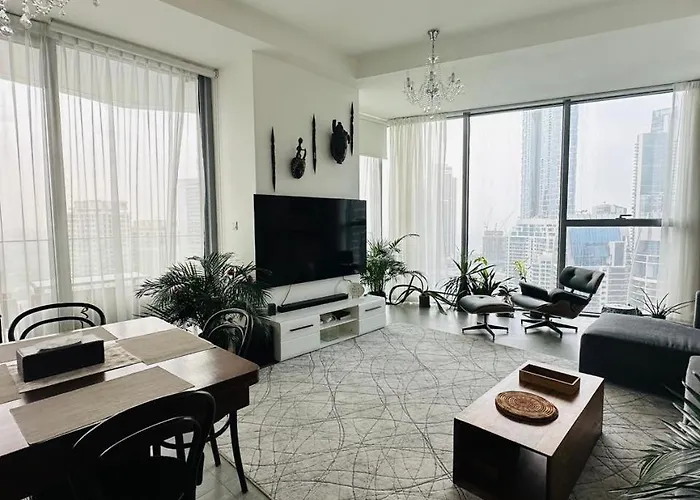 Amazing Apartment On Stella Maris 2Br Dubai