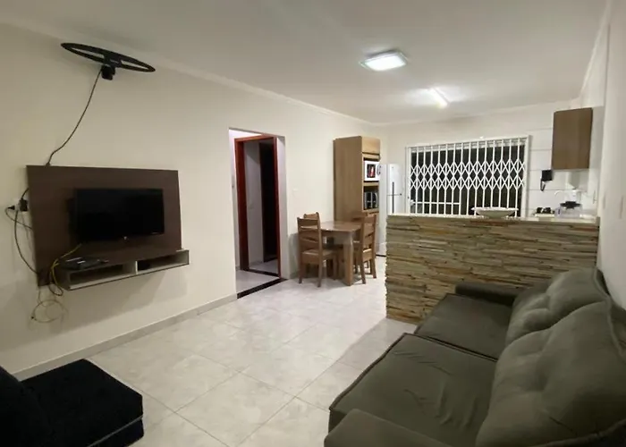 Apartamento Terreo 2 Quartos Sendo 1 Suite Na Praia Dos Ingleses Florianópolis