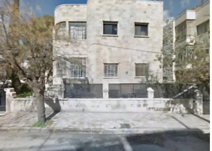 Cozy Large Studio 1 Central Amman Near Rainbow Street