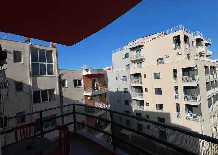 Azure Coast Apartament Golem 
