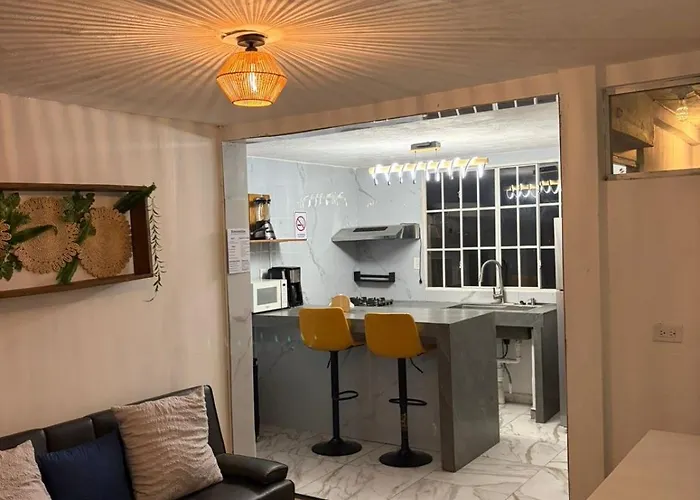 Villa Napoli Apartment Suites Santa Ana