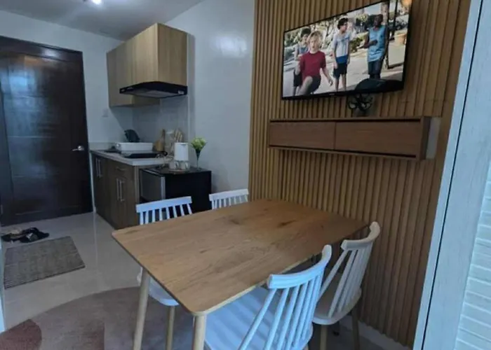Fully Furnished Studio With Balcony Cebu Stadt
