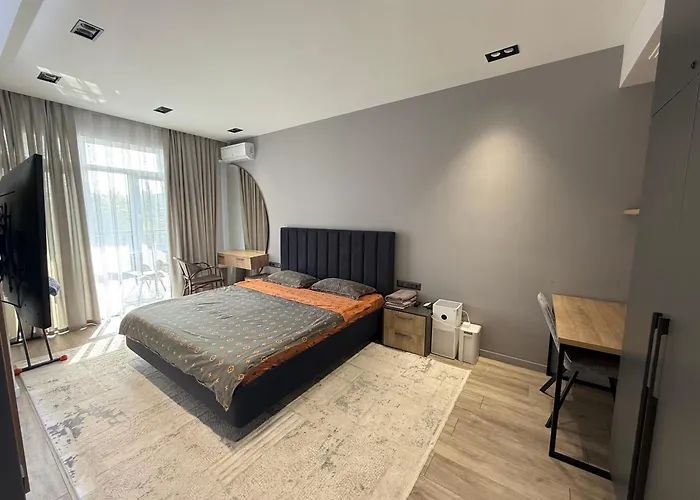 Ferienwohnung Royal London 1Bdr Bischkek