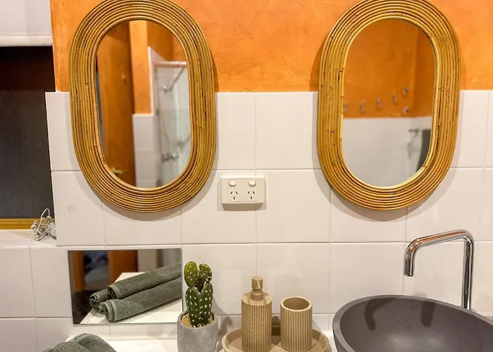 Deia At #10 - Pool, City Views, 75Inch Tv, Wifi Adelaide