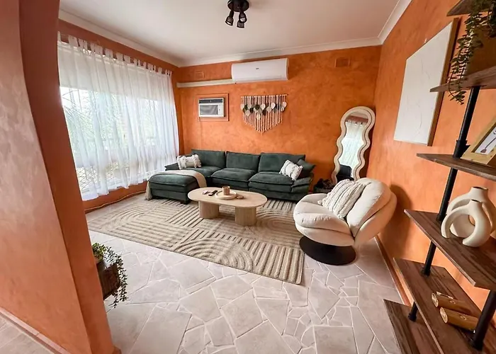 Deia At #10 - Pool, City Views, 75Inch Tv, Wifi Adelaide