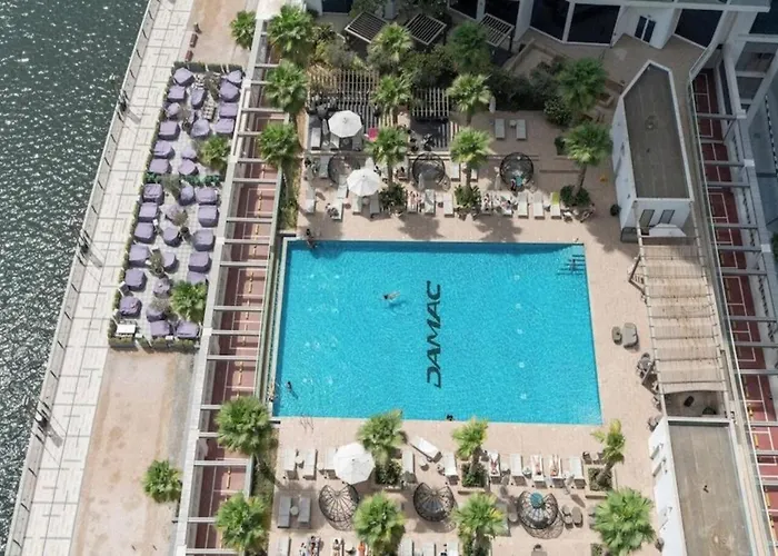 Luxury Apartment With Canal View - Near To Burj Khalifa - Dubai