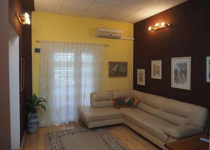 Apartment With A - C In Medulin-Istrien 51839