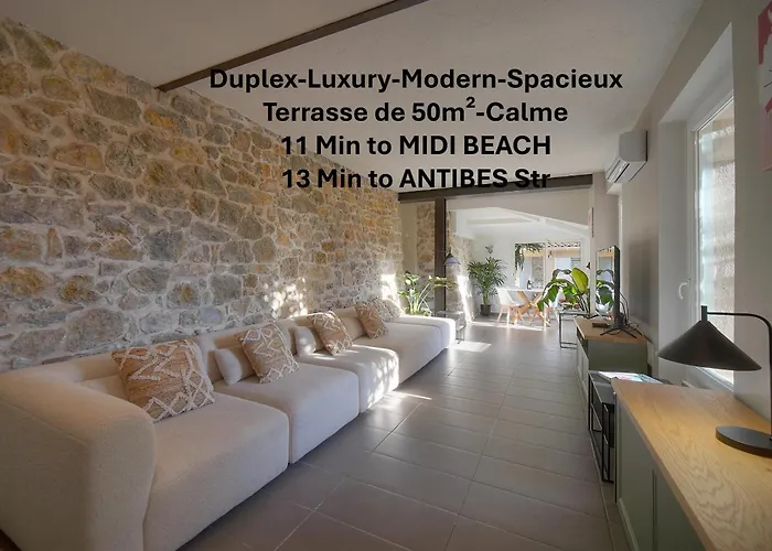 Duplex 3 Chambres Terrasse Et 1 Dependance A4B026 Cannes