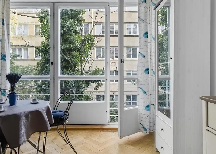 Aleja Przyjaciol Warsaw Apartment By Solarento