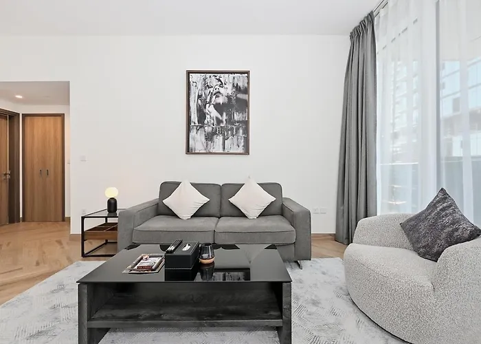 Skyline 1 Residence 2204 Dubai