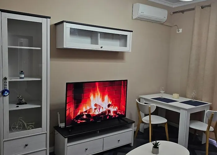 Cozy Apartment In The Center Of Tirana