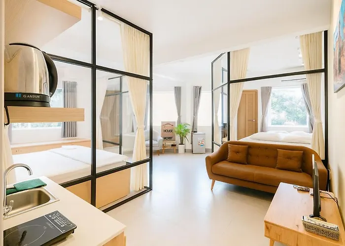 Refurbished Apartment For Backpacker Ho-Chi-Minh-Stadt