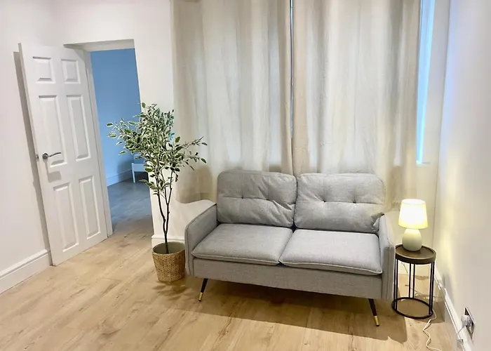 Springbank Executive Apartment London
