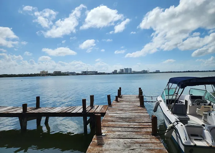 Apartment With A Lagoon View Cancún