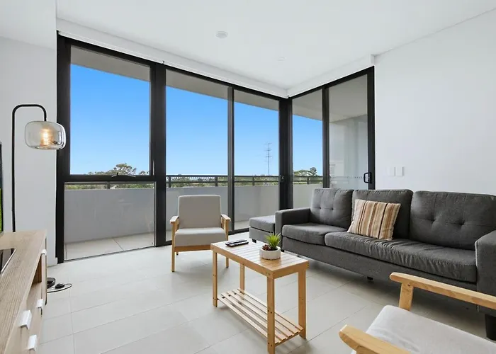 Cozy 2Br Apt At Near Olympic Park Sydney
