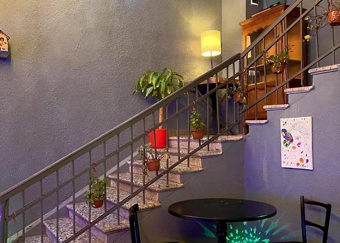 Tbili Bed Apartments, Tours And Airport Pickup Tbilisi