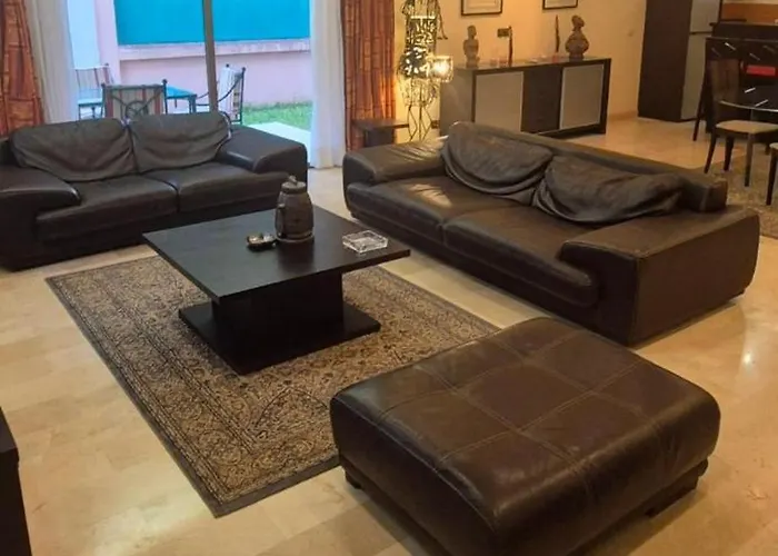 Luxueux Cottage Avec Jardin Privatif A Riviera Golf Beverly Hills Abidjan