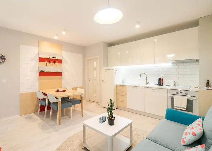 Comfort Happy Apartment Briz, Aquarelle With Security Warna