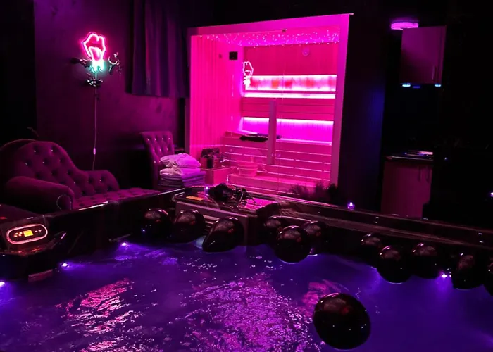 Flex Lux Spa Apartment Belgrade With Jacuzzi And Sauna