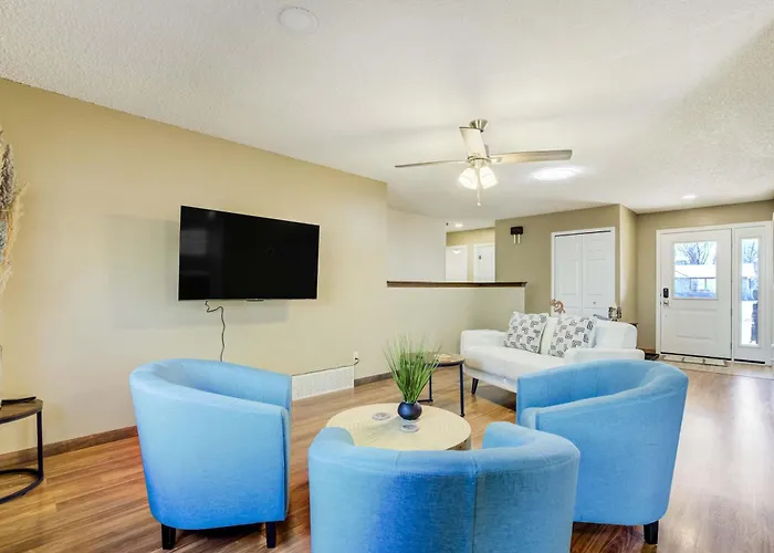 Ferienwohnung Ravine Abode! Modern Escape W Hot Tub & Upper Deck Colorado Springs