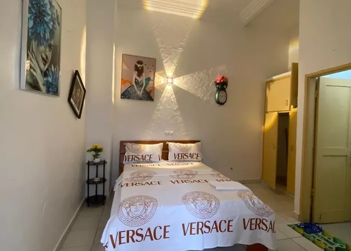 Studio Vip Face A La Cite Adoha Angre Abidjan