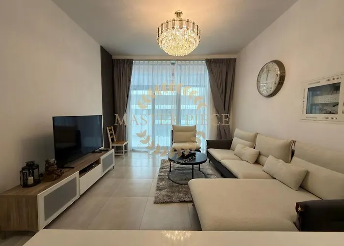 Luxurious Two-Bedroom & Living Room Apartment Dubai